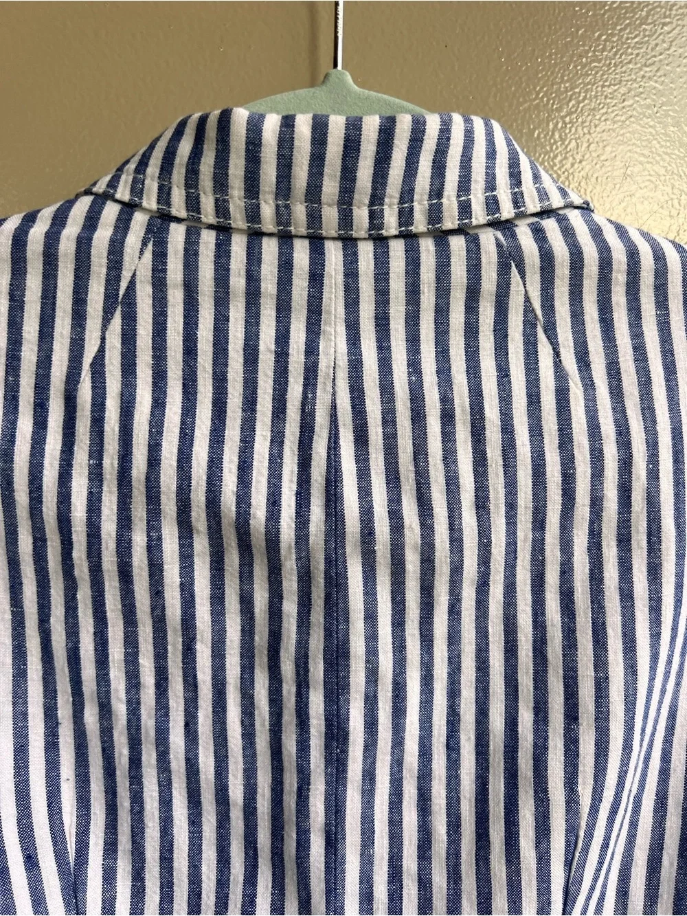 J. Crew brand crew
